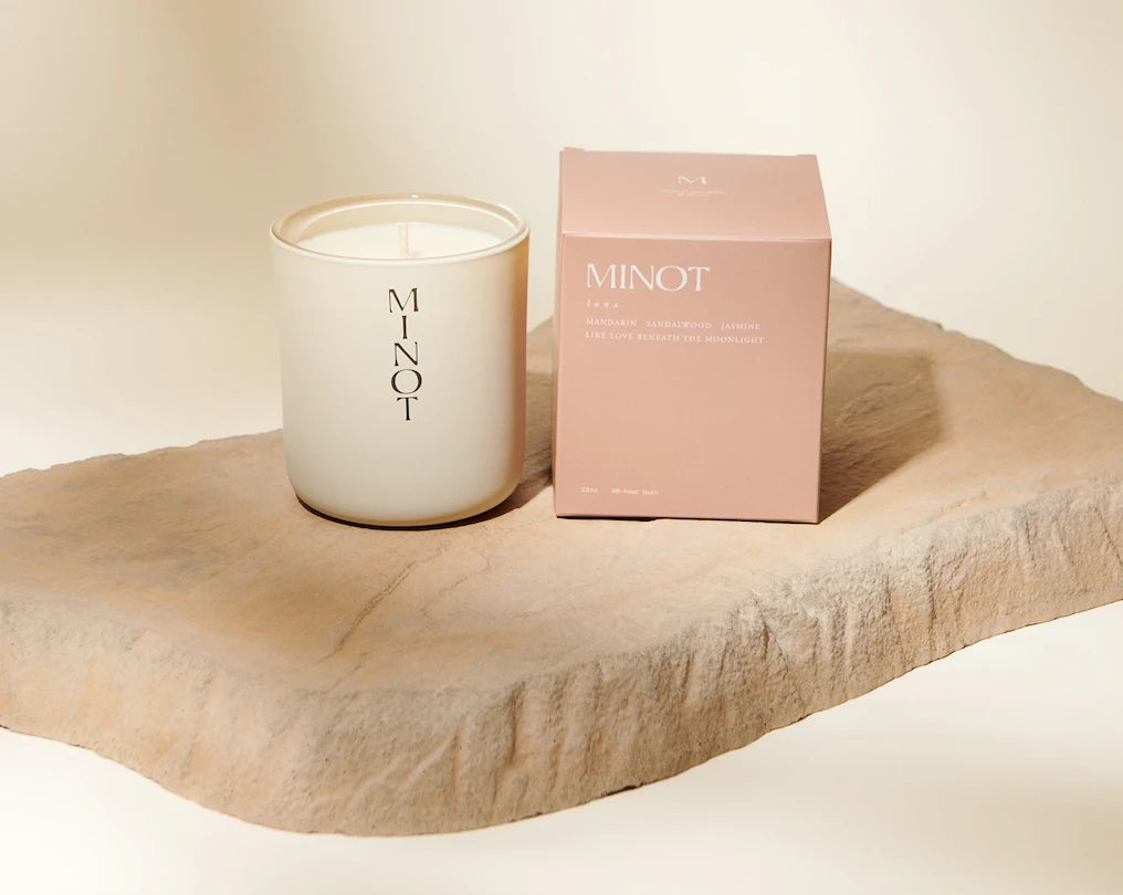 The natural, non-toxic Luna candle offers mandarin, sandalwood and jasmine notes in a blush-pink box